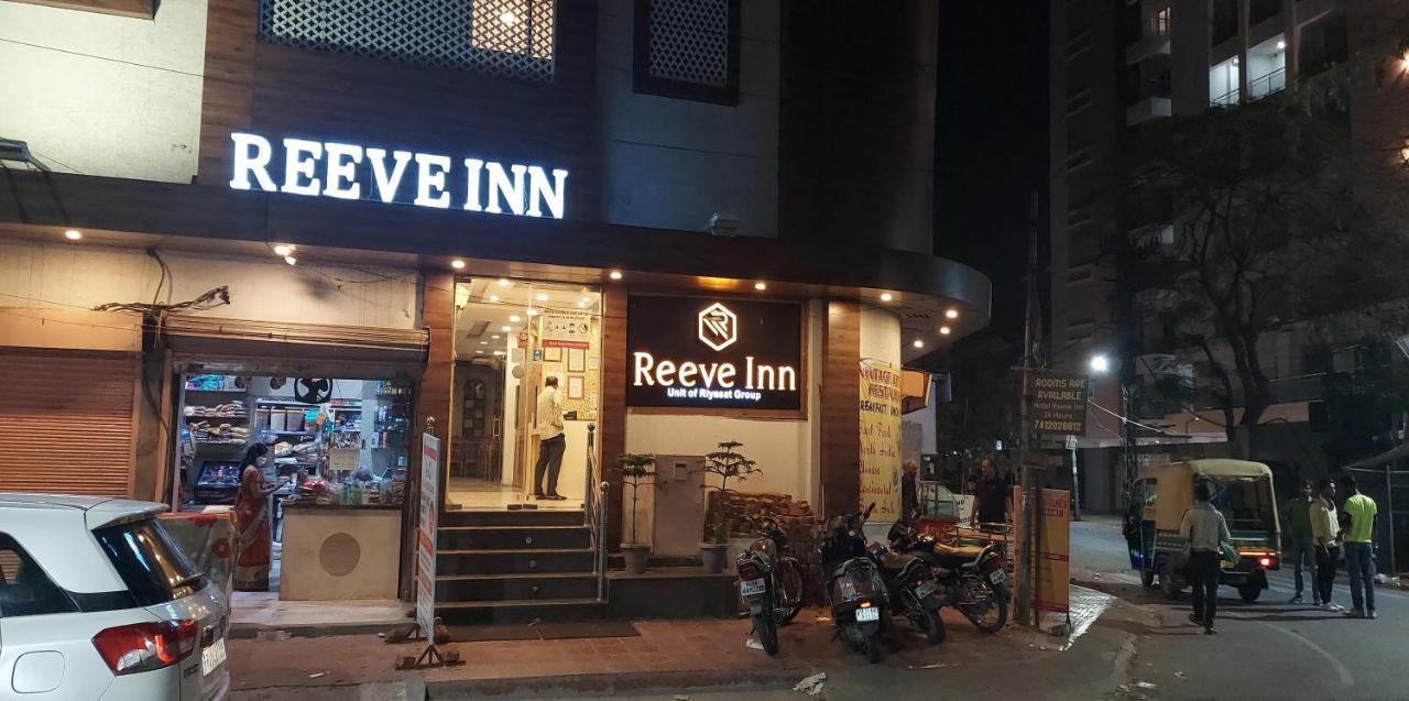 호텔 리브 인 자이푸르 외부 사진